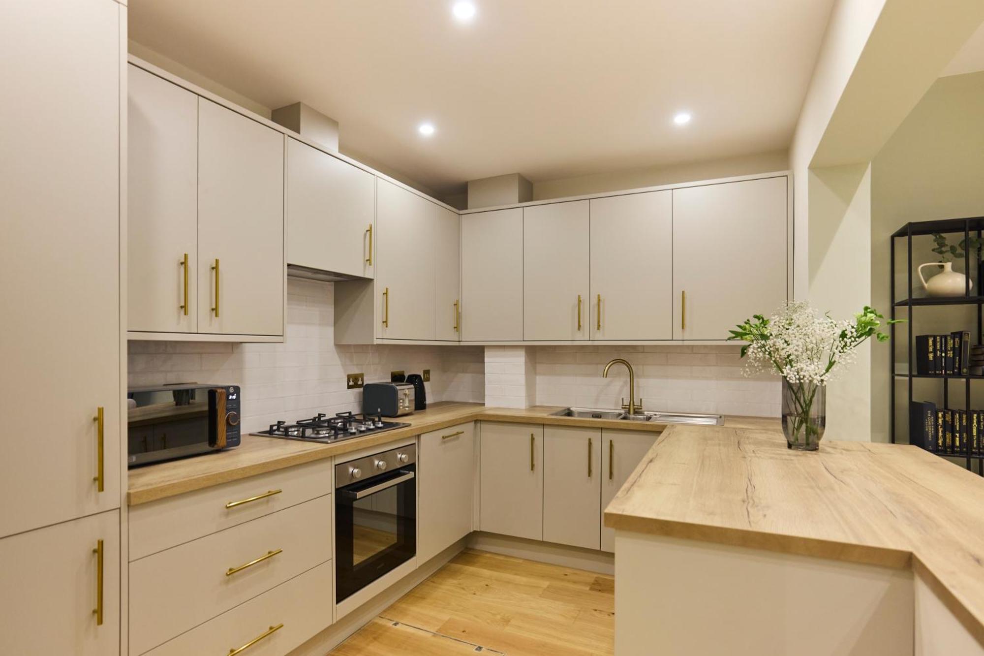 The Bayswater Gardens - Bright 3Bdr Home London Luaran gambar
